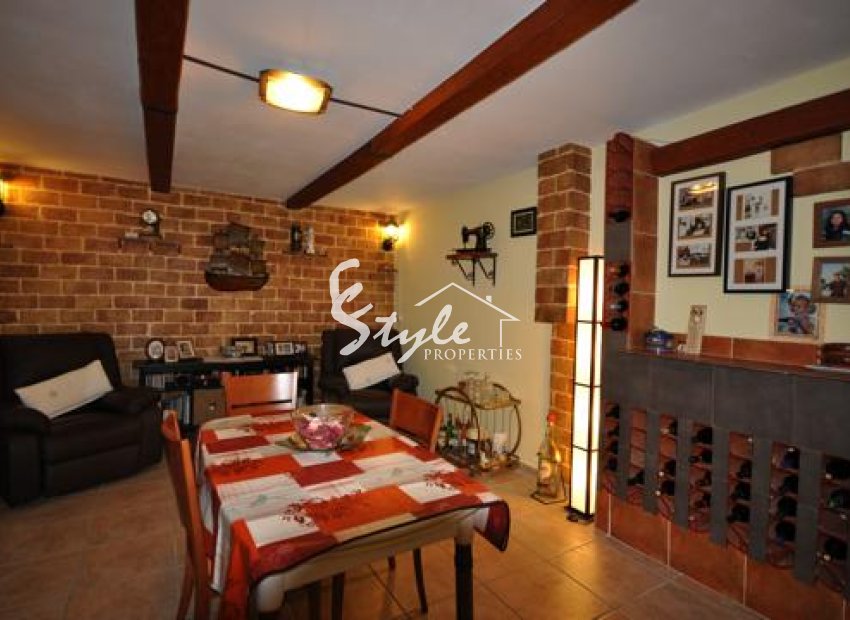 Reventa - Villa - Villamartín - Villamartin