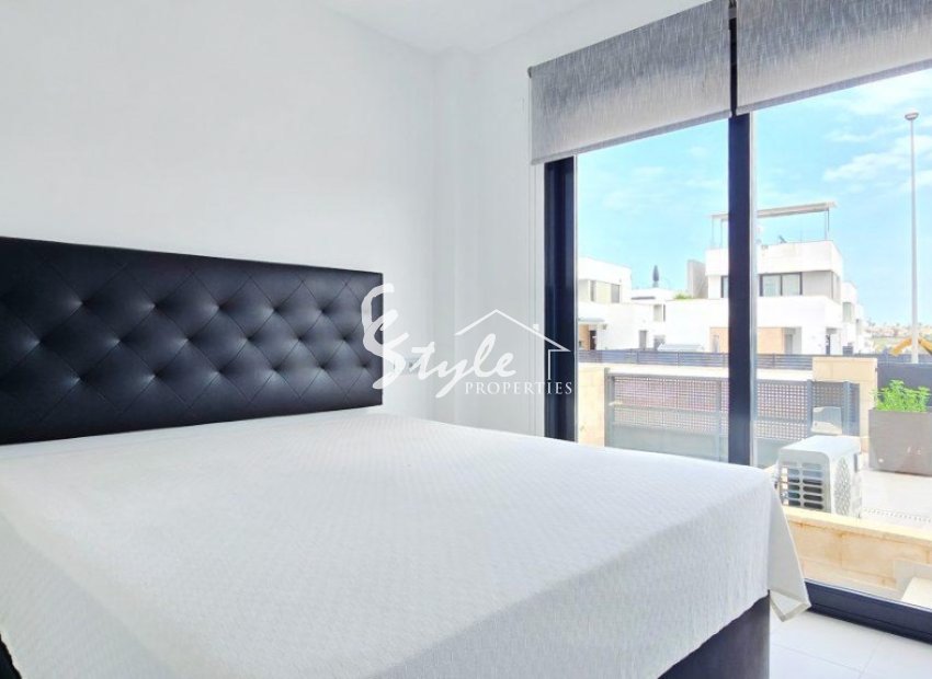 Reventa - Villa - Villamartín - Villamartin