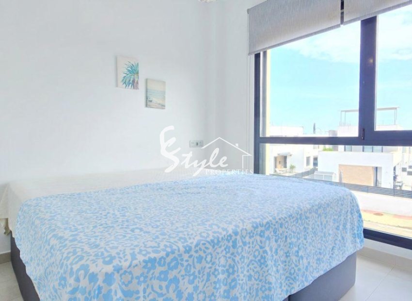 Reventa - Villa - Villamartín - Villamartin