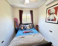 Reventa - Villa - Villamartín - Villamartin