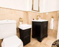 Reventa - Villa - Villamartín - Villamartin