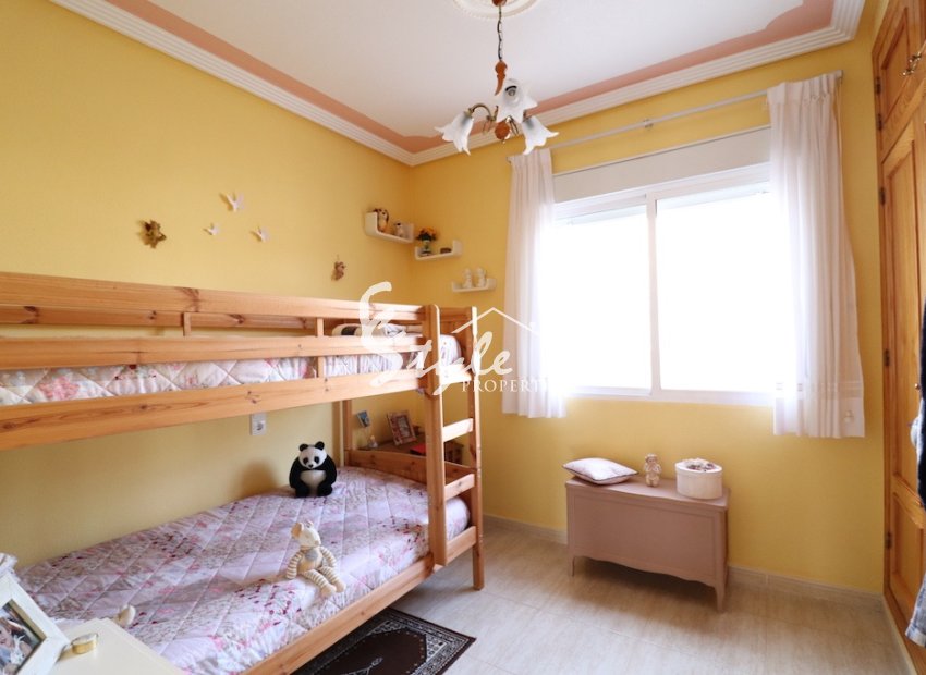 Reventa - Villa - Villamartín - Villamartin