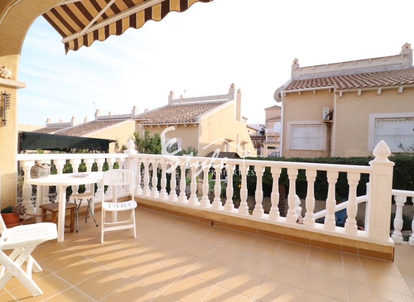 Reventa - Villa - Villamartín - Villamartin