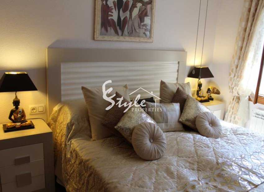 Reventa - Villa - Villamartin