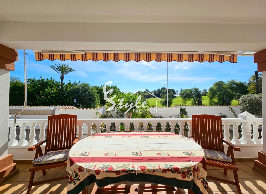 Роскошная вилла на первой линии гольф-поля в Кампоамор – 4 спальни, бассейн, Коста-Бланка. ID2759