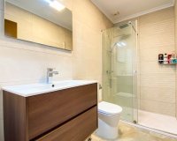 Se alquila piso de 2 dormitorios cerca del mar en Punta Prima, Costa Blanca, España. ID100