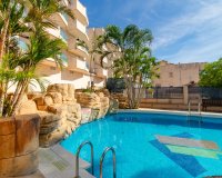 Se vende apartamento de 2 dormitorios con vistas al mar en La Zenia, Costa Blanca, España. ID2373