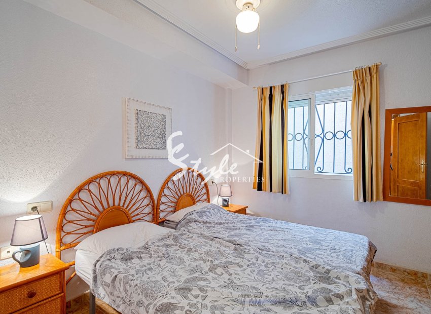 Se vende apartamento de 2 dormitorios sue en La Ciñuelica, Punta Prima, Orihuela Costa. ID3669
