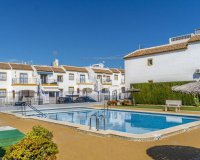 Se vende apartamento de 3 dormitorios con solárium privado en El Andaluz, Orihuela Costa, Costa Blanca. ID2294