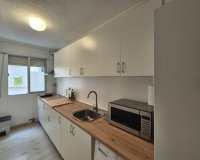 Se vende apartamento junto a la playa con vistas al mar en Punta Prima, Costa Blanca, España. ID1969