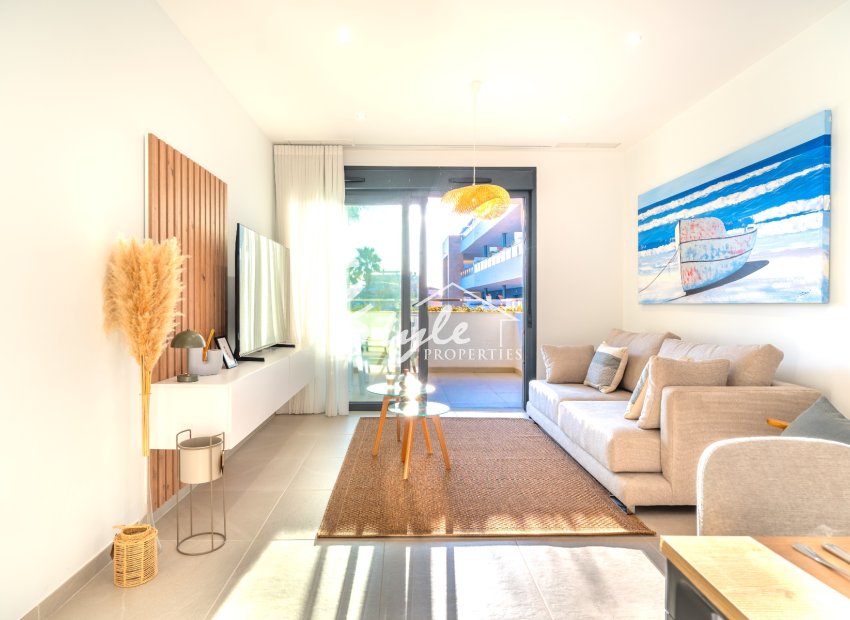 Se vende apartamento moderno en Flamenca Village , Playa Flamenca , La Zenia, Orihuela Costa. ID2134