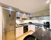 Se vende apartamento orientado al sur cerca de la playa en La Entrada, Punta Prima, Costa Blanca, España. ID3326