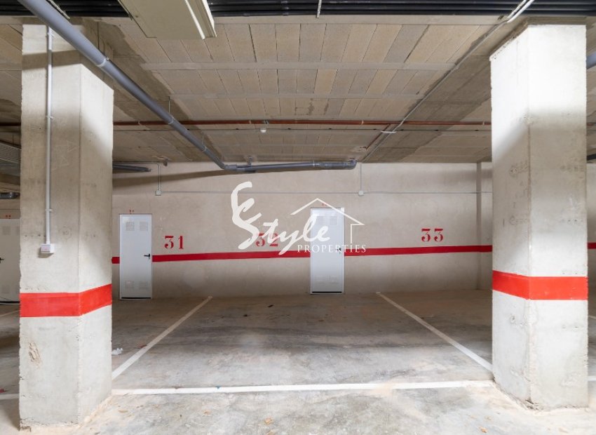 Se vende ático con solárium privado y aparcamiento en La Ciñuelica, Punta Prima, Costa Blanca. ID1965