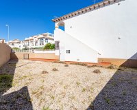 Se vende ático con vistas al mar y aparcamiento en La Ciñuelica, Punta Prima, Costa Blanca. ID2460