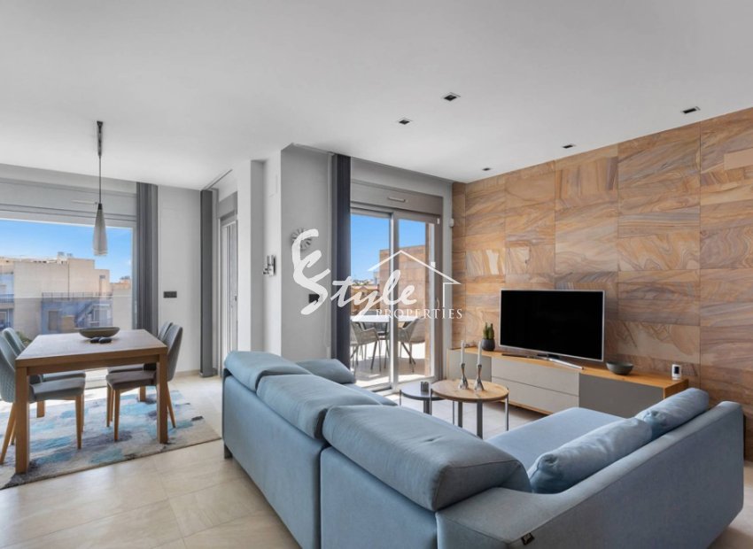 Se vende ático de lujo con vistas panorámicas en Bioko DeLUX, Cabo Roig, Orihuela Costa, Costa Blanca. ID1964