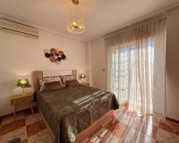 Se vende: casa adosada de 2 dormitorios en un residencial con piscina en Lomas de Cabo Roig, Los Dolses, Costa Blanca, España. ID2348