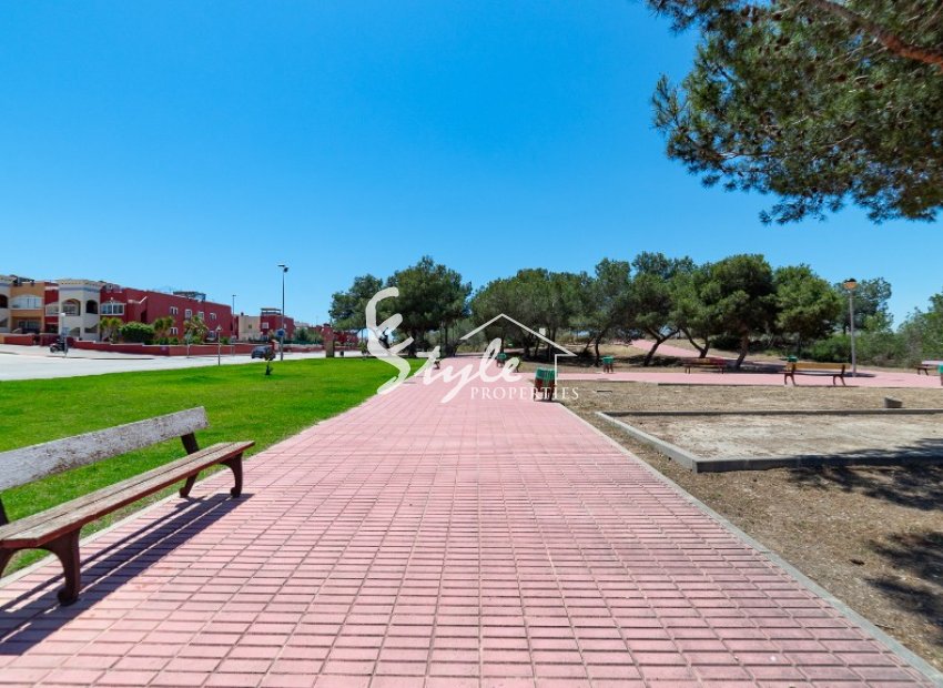 Se vende casa adosada en Dream Hills II, Los Altos, Orihuela Costa. ID1421