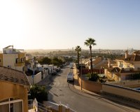 Se vende chalet de 3 dormitorios y gran sótano en Los Altos-La Florida, Costa Blanca, España. ID2322