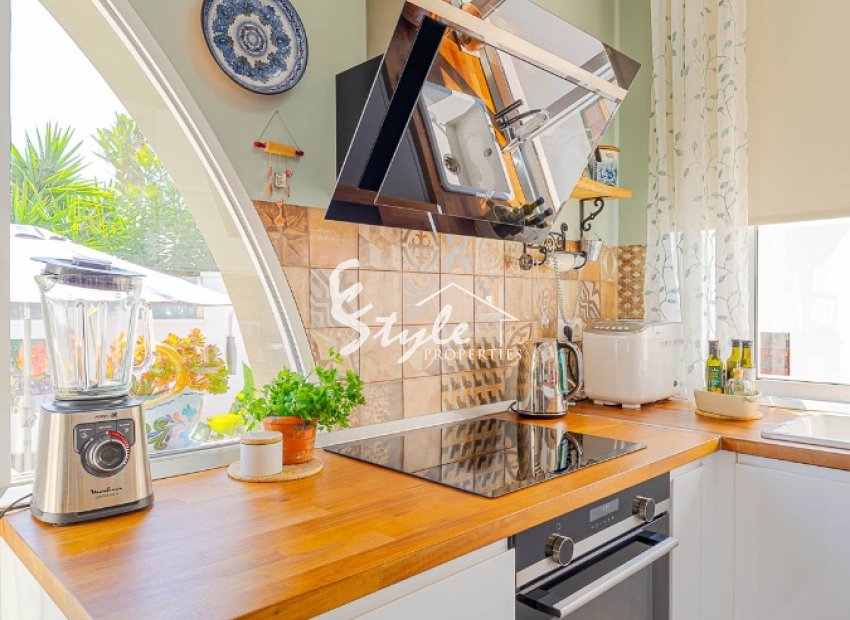 Se vende chalet en Blue Lagoon, Orihuela Costa, Costa Blanca. ID 2522