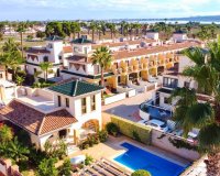 Se vende chalet independiente con piscina en Doña Pepa, Ciudad Quesada, Costa Blanca, España. ID1356