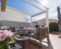 Se vende chalet independiente de una planta con 3 dormitorios en Playa Flamenca, Costa Blanca, España. ID2334