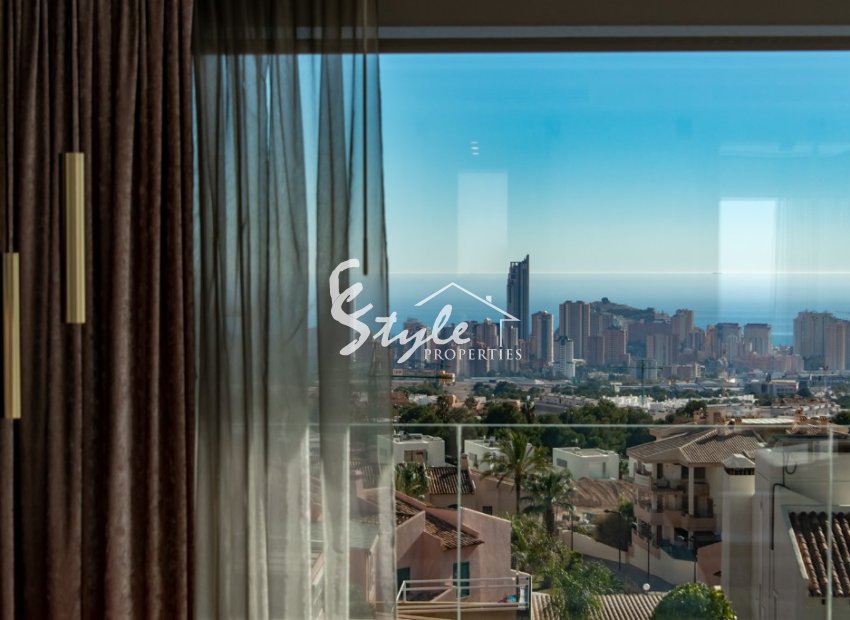 Se vende nueva villa de lujo con vistas al mar en Finestrat, Costa Blanca, España. ON1778