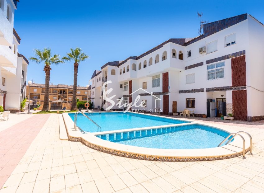 se vende piso en Punta Prima, Torrevieja,Costa Blanca. ID1339