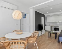 Se vende Piso moderno y soleado en La Zenia, Costa Blanca, Orihuela Costa. ID2191