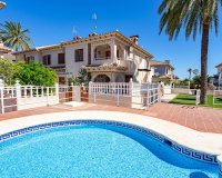 Se vende soleado apartamento en planta baja en Las Barcas, Punta Prima, Costa Blanca. ID3422