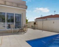 Se vende villa moderna en Mil Palmeras, Pilar de la Horadada. ID 2745