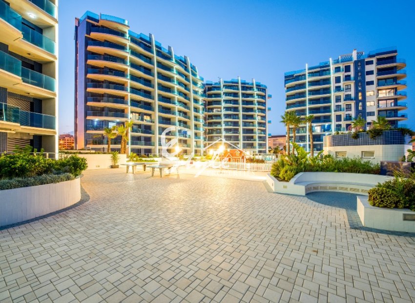 Short Term Rentals - Apartamento - Punta Prima - Sea Senses