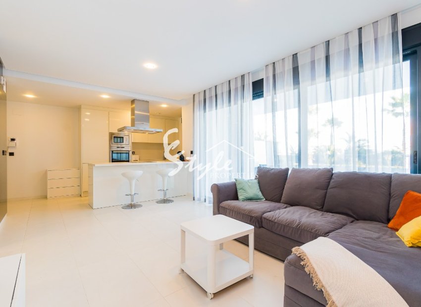 Short Term Rentals - Apartment - Mil Palmeras