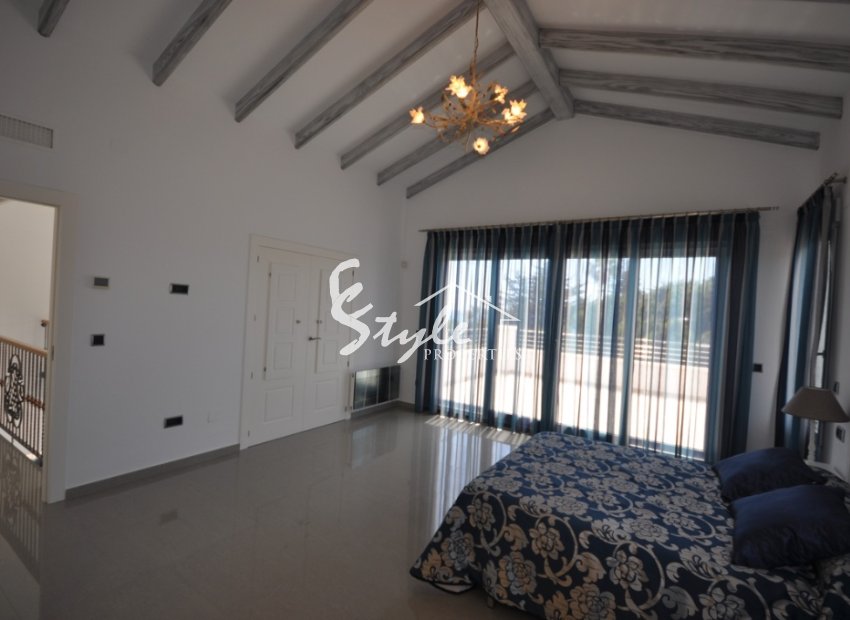Short Term Rentals - Villa - Cabo Roig
