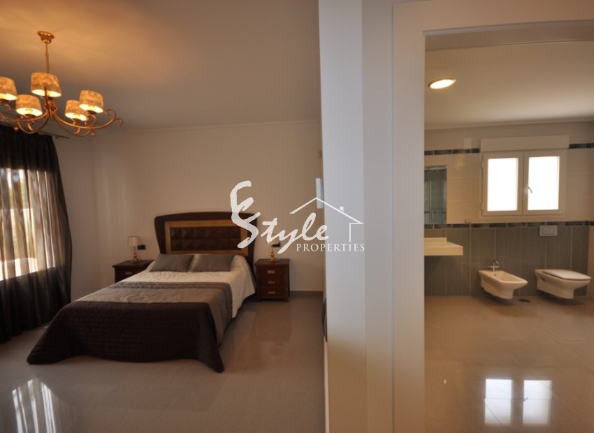 Short Term Rentals - Villa - Cabo Roig