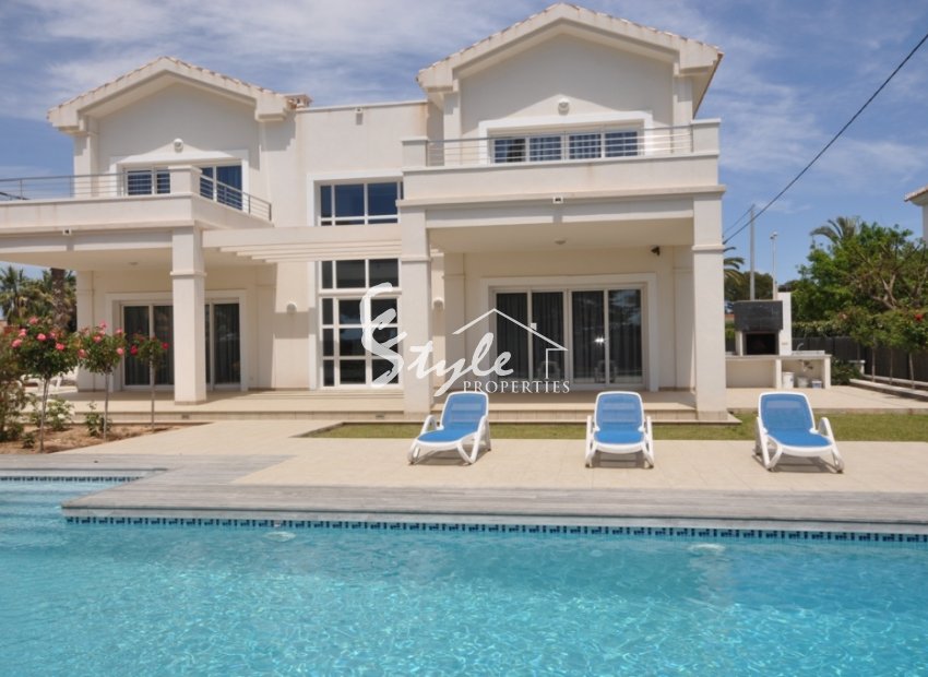 Short Term Rentals - Villa - Cabo Roig