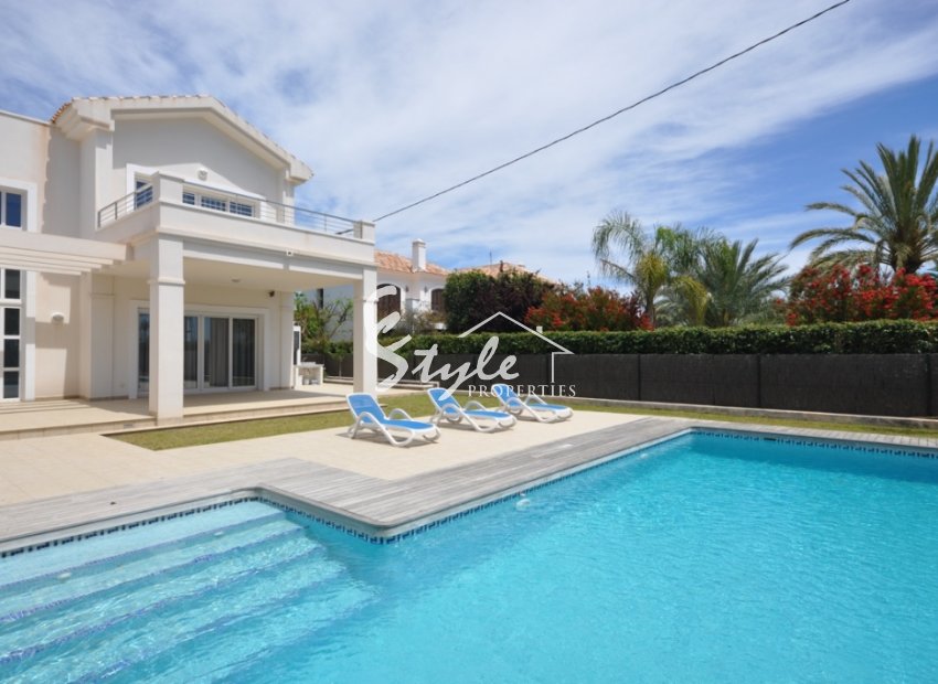 Short Term Rentals - Villa - Cabo Roig