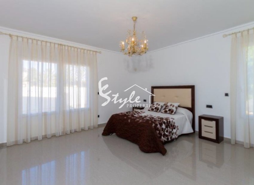 Short Term Rentals - Villa - Cabo Roig