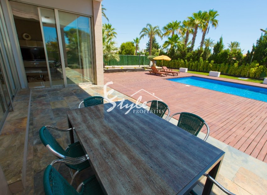 Short Term Rentals - Villa - Cabo Roig