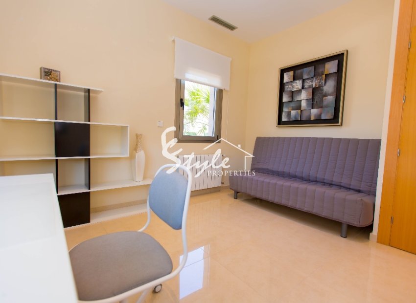 Short Term Rentals - Villa - Cabo Roig