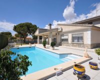Short Term Rentals - Villa - La Zenia
