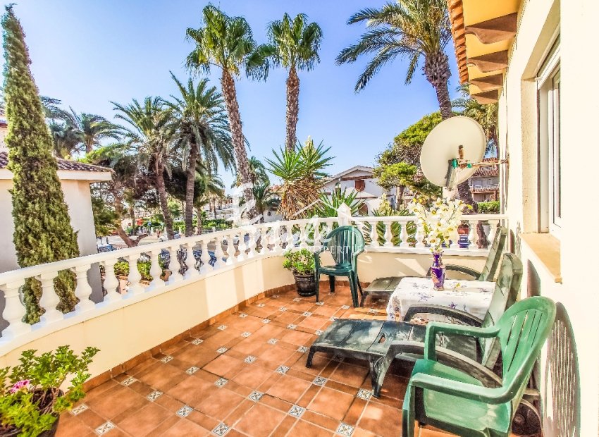 Short Term Rentals - Villa - La Zenia
