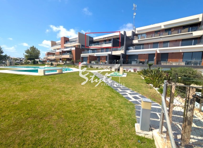Spacious South-Facing 2-Bedroom Apartment for Sale in Los Dolses with Large Terrace, Sea Views & Pool Views. Villamartin, Orihuela Costa. ID1256