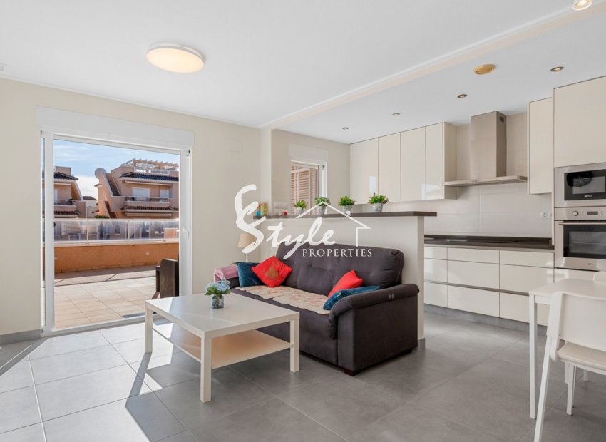 Stylish Ground Floor Apartment for Sale in Vista Azul, Punta Prima, Costa Blanca. ID3638