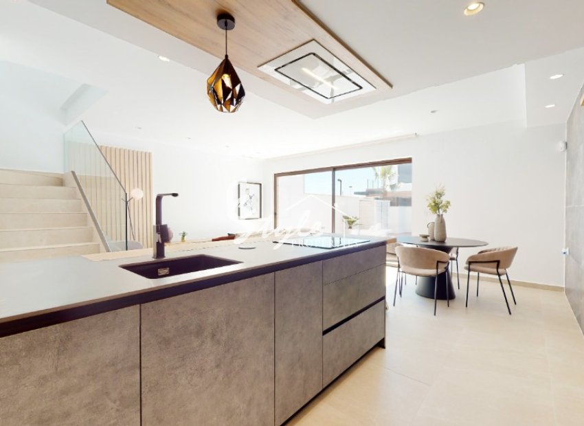 Таунхаусы на продажу в Альгорфе, Коста Бланка, Испания. ON1567