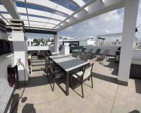Top floor apartment for sale in ¨Oasis Beach¨,Punta Prima, Orihuela Costa,  Alicante,Costa Blanca, Spain. ID2596