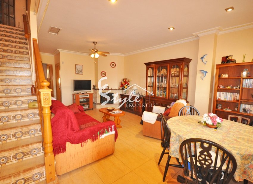 Townhouse in Mariblanca, Punta Prima, Costa Blanca - living room
