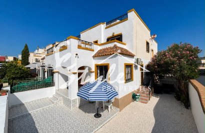 Townhouse - Resale - Los Altos - Los Altos