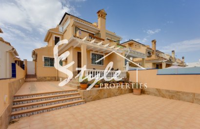 Townhouse - Resale - Mil Palmeras - Mil Palmeras