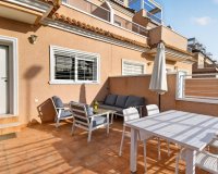 В продаже таунхаус 3 спальни в Виста Азуль XXII, Пунта Прима, Коста Бланка. ID2218