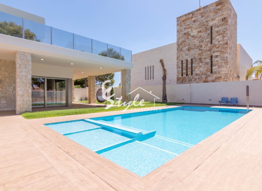 Villa de lujo en venta en Campoamor, Costa Blanca. ON1431